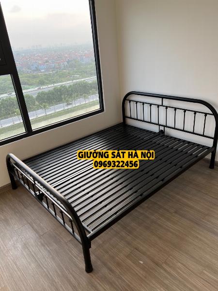 GIƯỜNG SẮT MỸ NGHỆ 1M8X2M