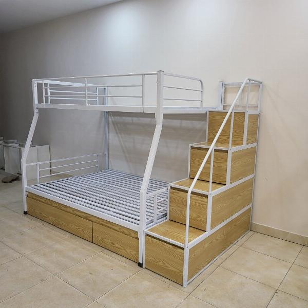 Giường sắt lệch tầng 1m4/1m2 có ngăn kéo và cầu thang hộp lên xuống an toàn
